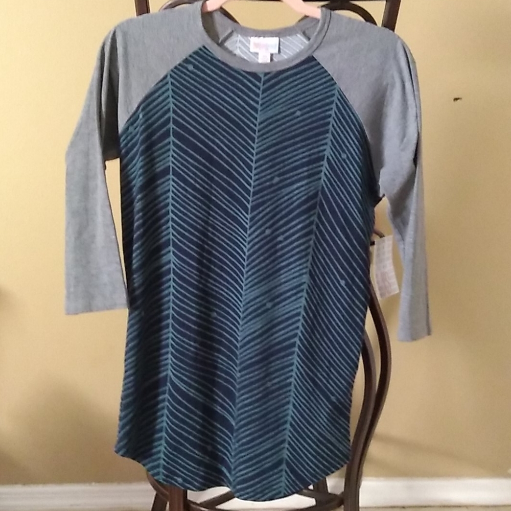 Lularoe top